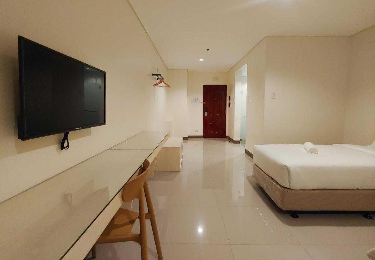Kaizen Suites Manila Exterior foto